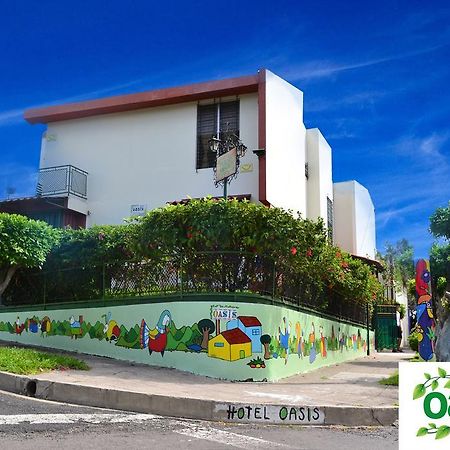 Hotel Oasis San Salvador Dış mekan fotoğraf