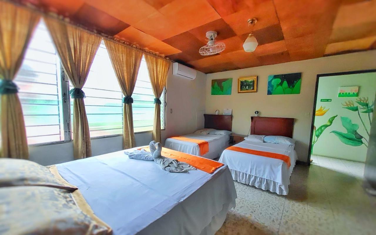Hotel Oasis San Salvador Dış mekan fotoğraf