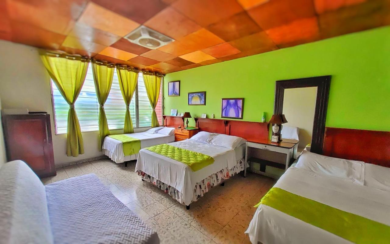 Hotel Oasis San Salvador Dış mekan fotoğraf