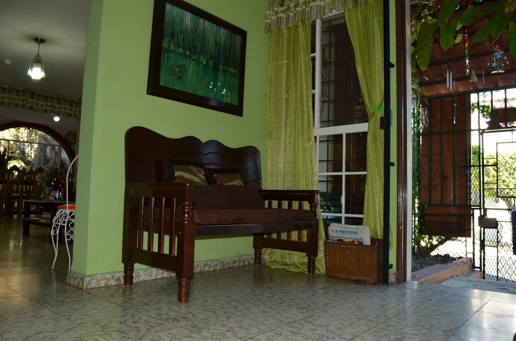Hotel Oasis San Salvador Dış mekan fotoğraf