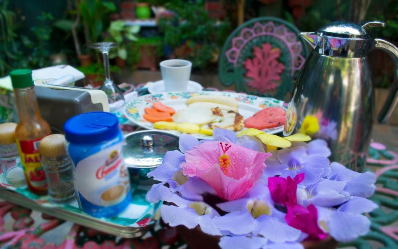 Hotel Oasis San Salvador Dış mekan fotoğraf