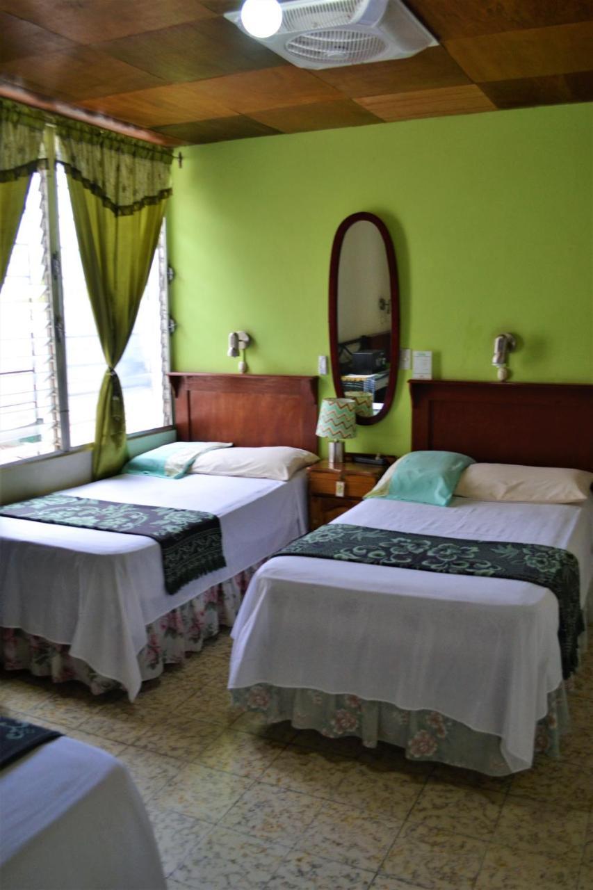 Hotel Oasis San Salvador Dış mekan fotoğraf